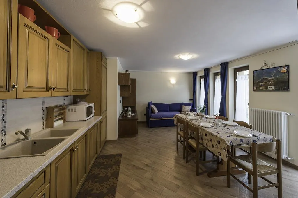 Appartamento Dina Livigno 0*,  Italia